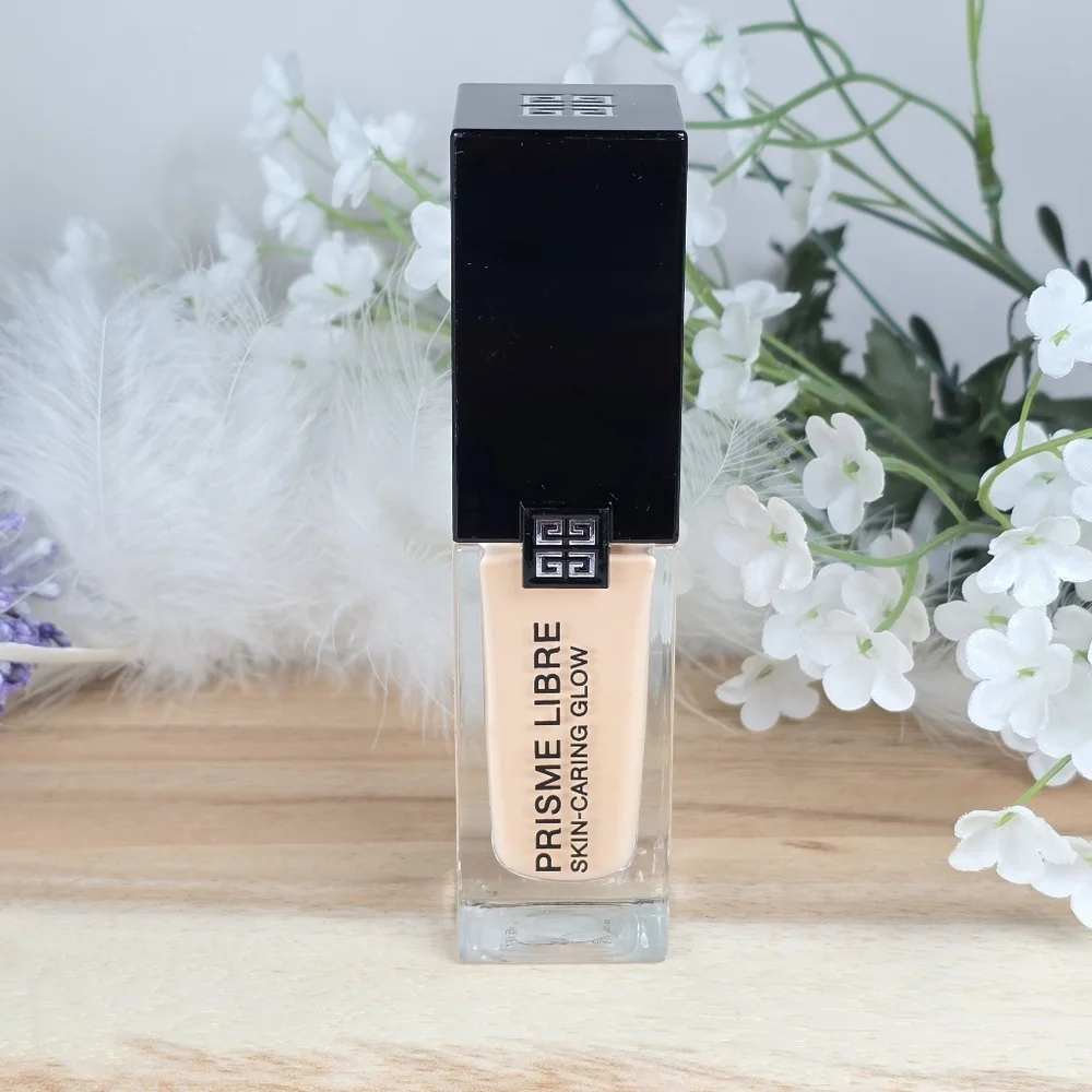 Givenchy Prisme Libre Skin-Caring Glow Foundation Full Size Shade 2-W110 Luxury - Picture 1 of 16